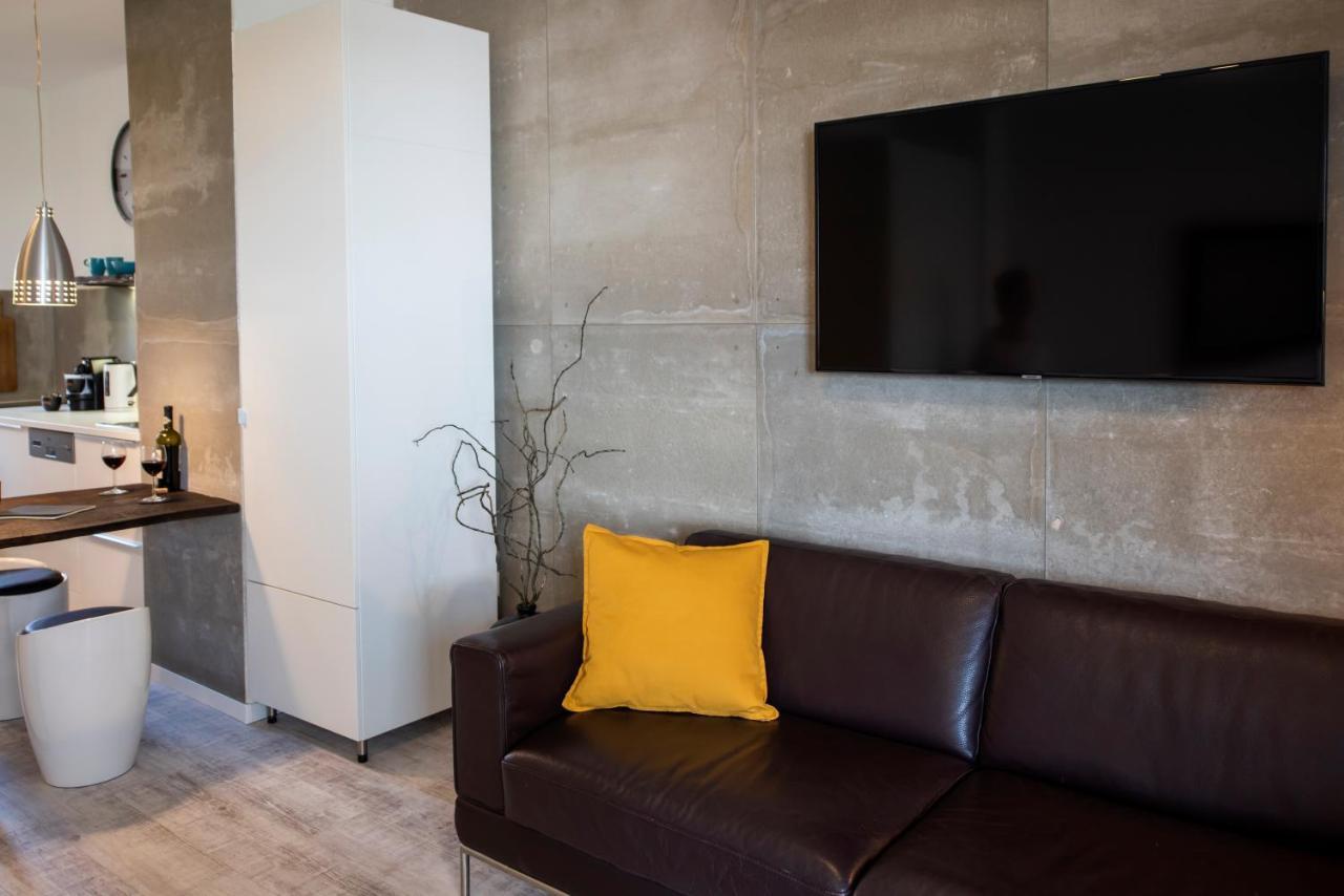 Appartement Loft Apartman à Pécs Extérieur photo