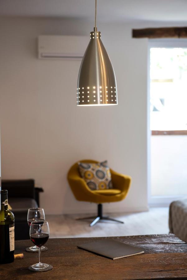 Appartement Loft Apartman à Pécs Extérieur photo